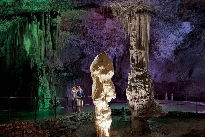 Postojna Cave- King Drip Stone