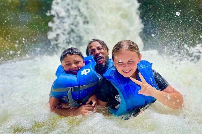 Must-See El Yunque Rainforest Tour with Waterslides and Beach 