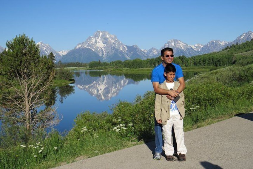 Yellowstone National Park - Full-Day Lower Loop Tour from Jackson