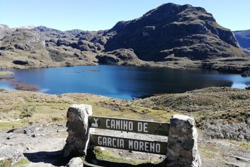 Cajas-Garcia Moreno´s road