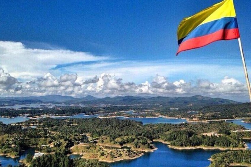 Guatape Tour, Piedra del Peñol Including a Boat Tour