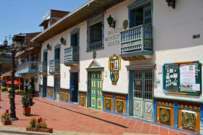 Guatape Tour, Piedra del Peñol Including a Boat Tour