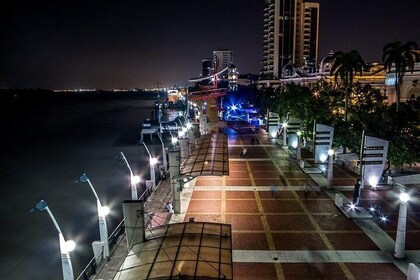 Guayaquil City by Night and Sailing Tour on Guayas River