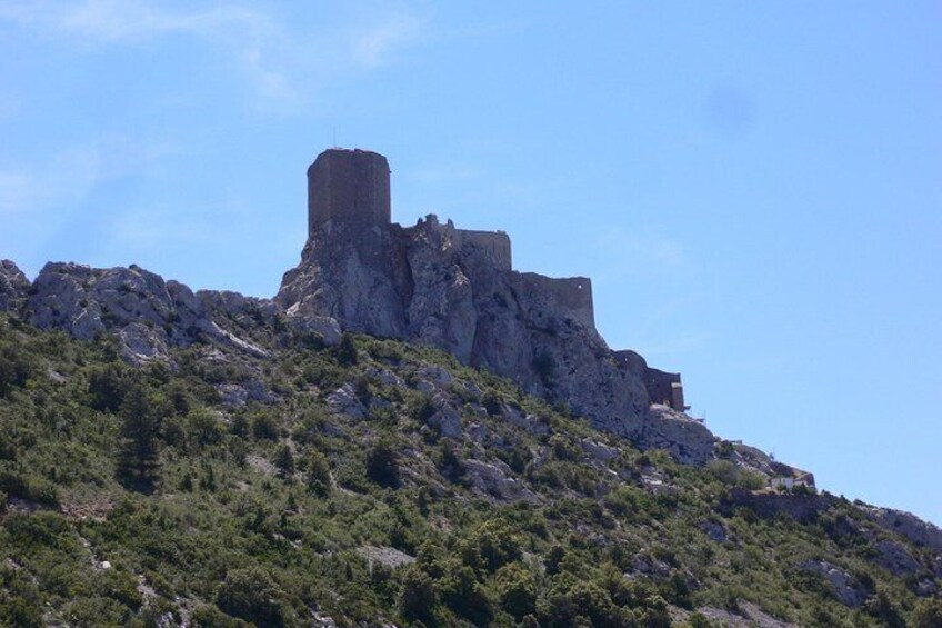 Quéribus Castle, Cathar country. Trésor Languedoc Tours.