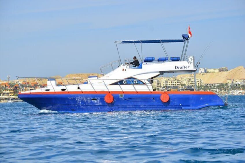 Fishing Over Night Private Boat Up to 8 Pax With Fishing equipment - Hurghada