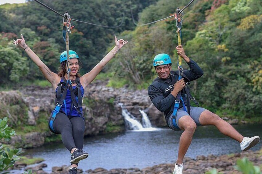 Zip along side a friend or loved one at Umauma Experience!