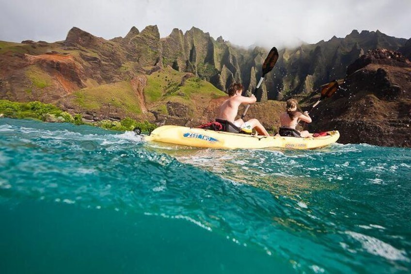 Na Pali Coast - Summer Sea Kayaking Tour