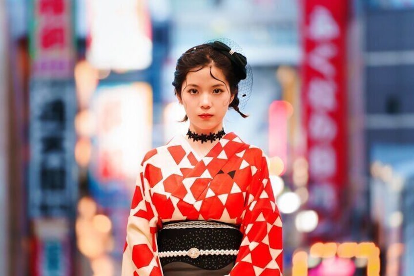 Traditional and fashionable kimono experience