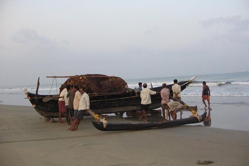 Sindhudurg Fort and Malvan Beach Tour from Goa