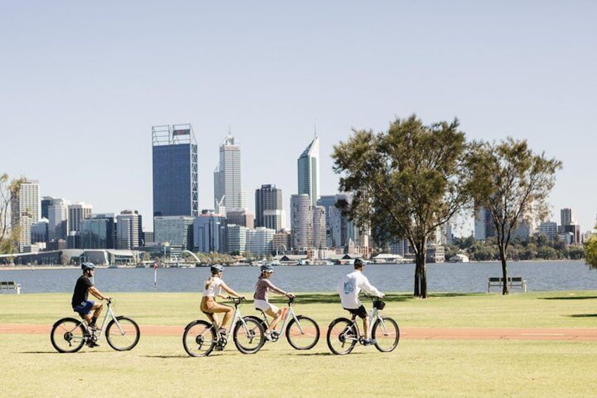 Cycling the South Perth foreshore on bikes