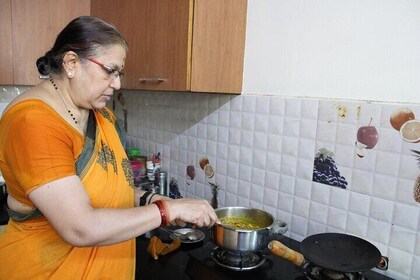 South Indian Cooking Class in Chennai with a Passionate Baker