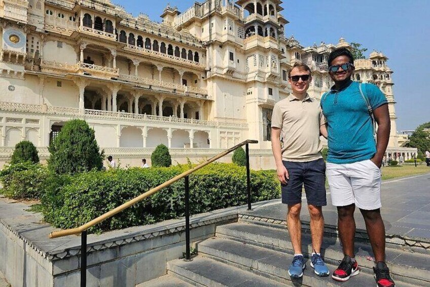 Udaipur Private Tour By Car and Guide