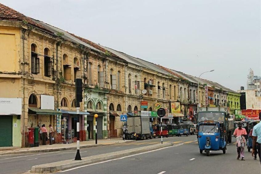 colonial buildings - colombo