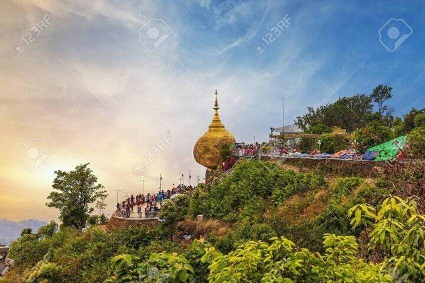 Private Kyaiktiyo Pagoda and Bago from Yangon with Lunch