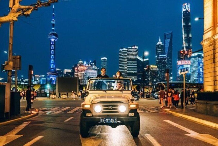 2-Hour The Chic Jeep Night Tour in Shanghai City