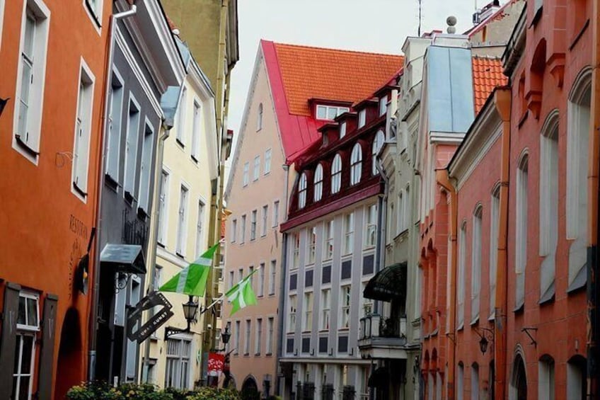 Tallinn Old Town 1