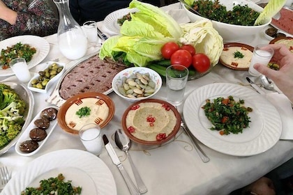 Authentic Lebanese Cooking Lesson and Meal with Tania's Family in Beirut