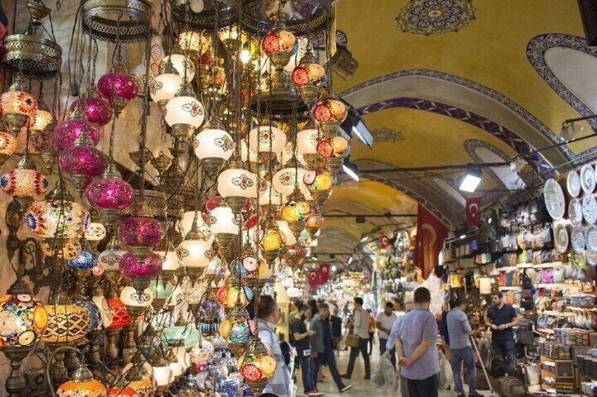 Small-Group Tour Including Topkapi Palace, Underground Cistern and Hagia Sophia