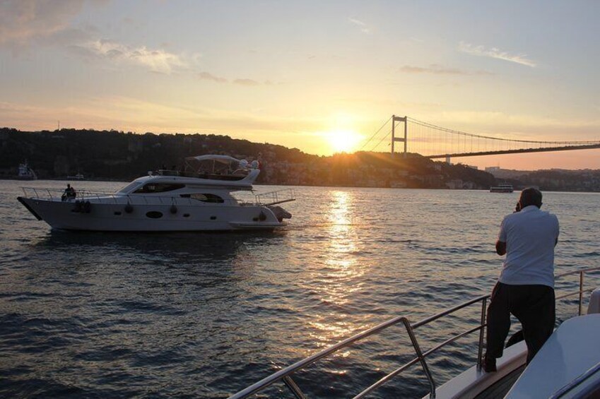 Scenic Sunset Cruise on the Bosphorus, Istanbul