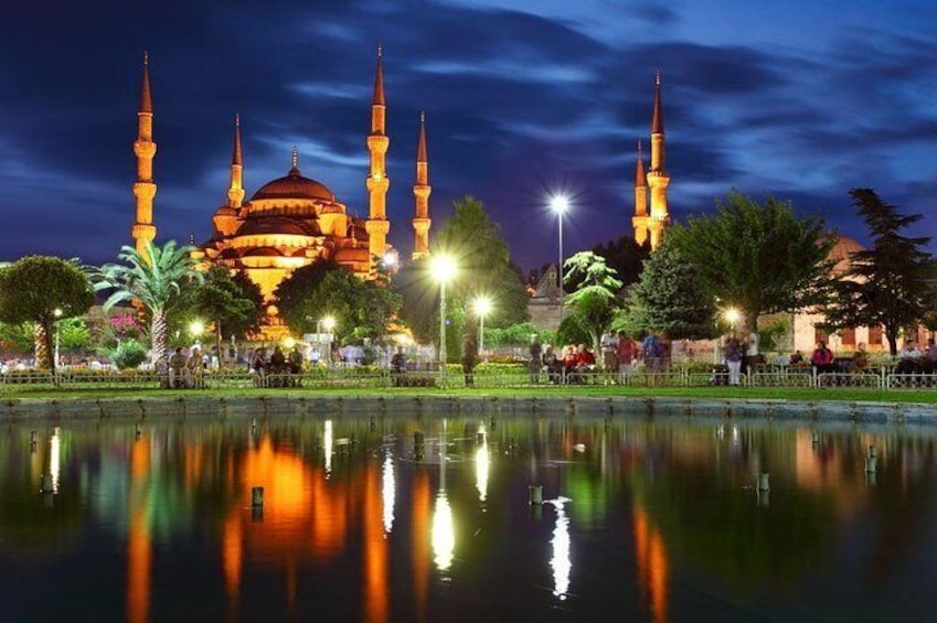 Istanbul at Night, Turkey