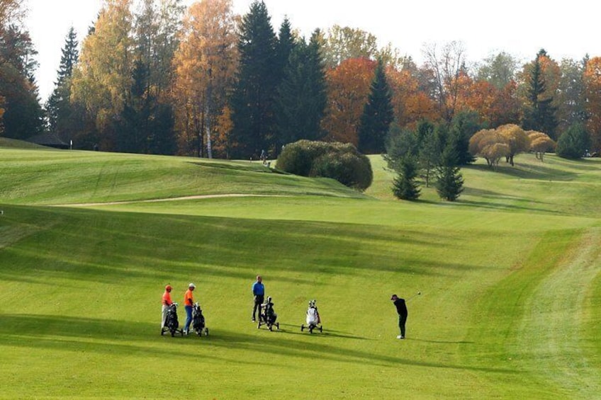 Green Fee 18-holes