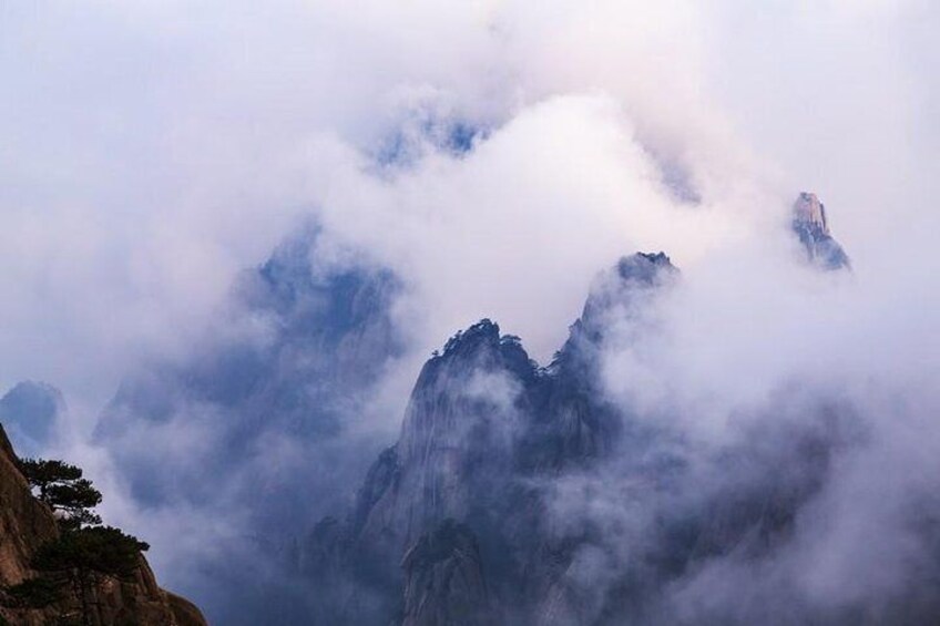 Mount Huangshan Highlights Group Tour -No Shopping