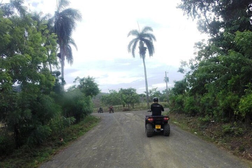 Amber Cove Excursion, 4 - Wheel Adventure for Cruise Ship Passengers