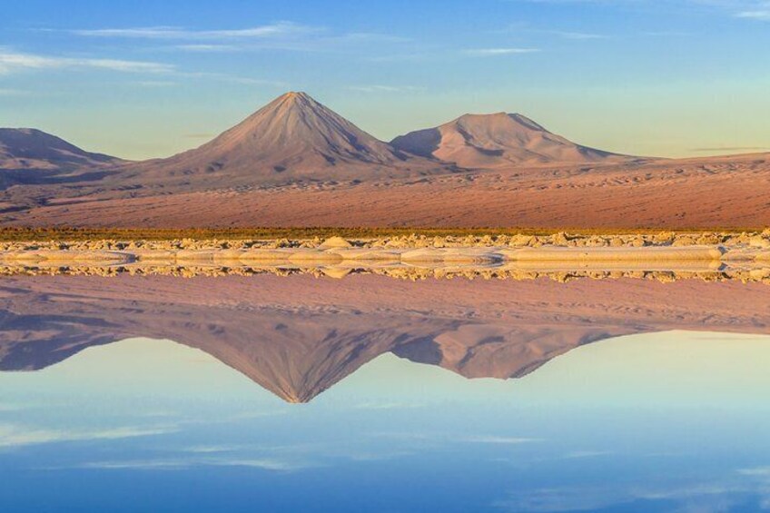 Small-Group tour to Laguna Cejar, Ojos del Salar and Laguna Tebinquinche