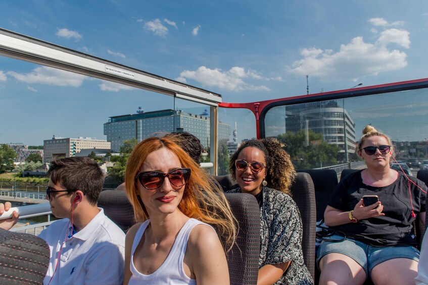 Indlæs billede 4 af 9. Prague Hop-On Hop-Off Bus + Walking Tour Options