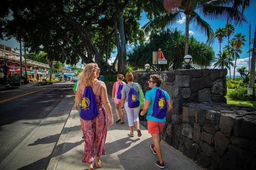 Ali'i Drive is a picturesque setting for the tour