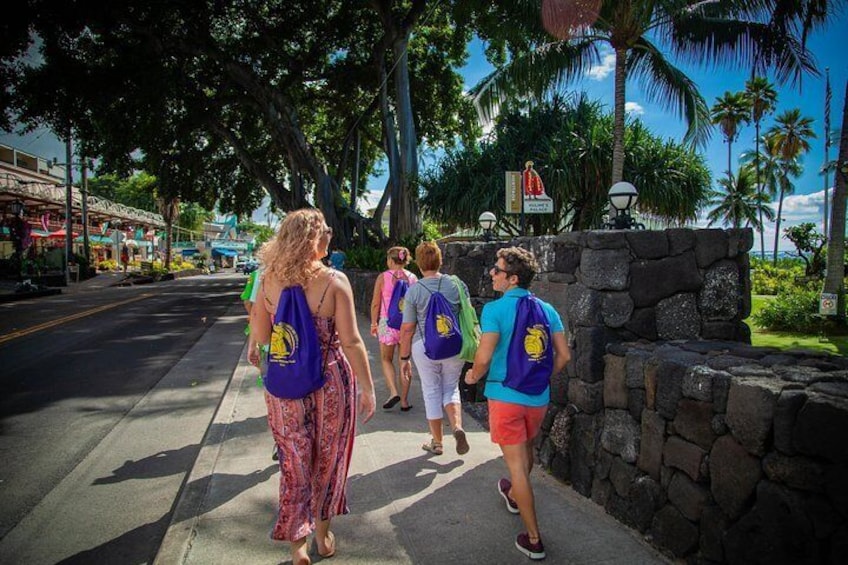 Ali'i Drive is a picturesque setting for the tour