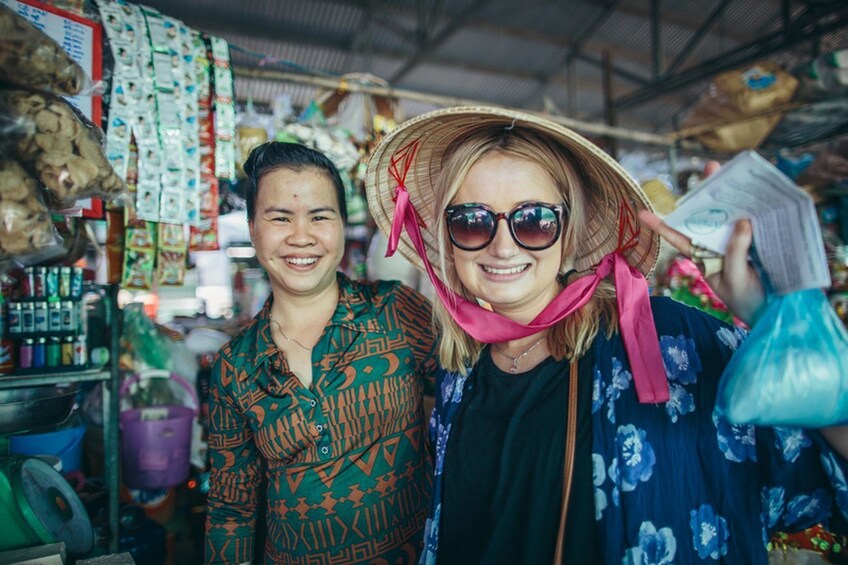 Saigon Small-Group Evening Street Food Tasting Tour 