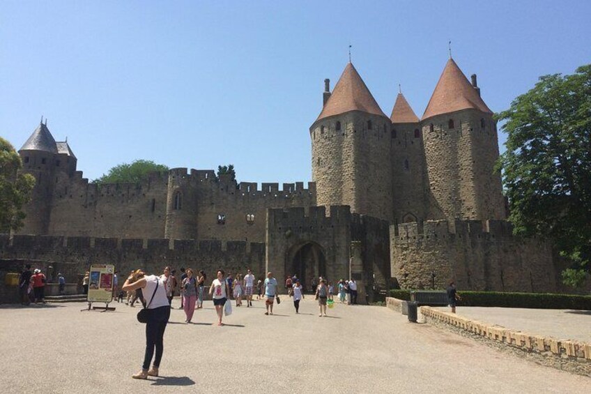 Cité de Carcassonne Walking tour