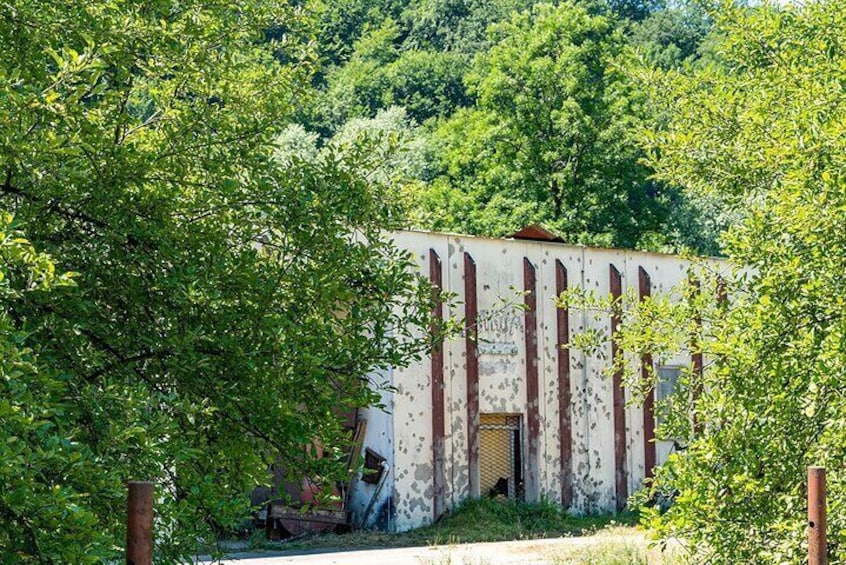 Understanding Srebrenica Genocide + Lunch With Local Family - Private Tour