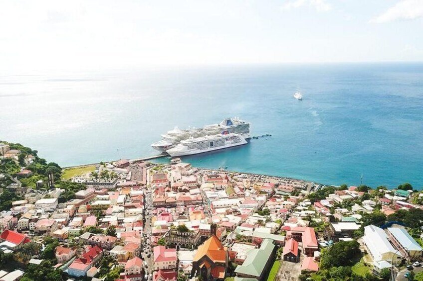 Grenada Express Tour - Annandale, Fort Fredrick, Rum Distillery & Beach Tour