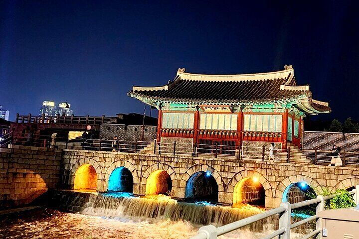 Night View Tour to Suwon Hwaseong Fortress from Seoul