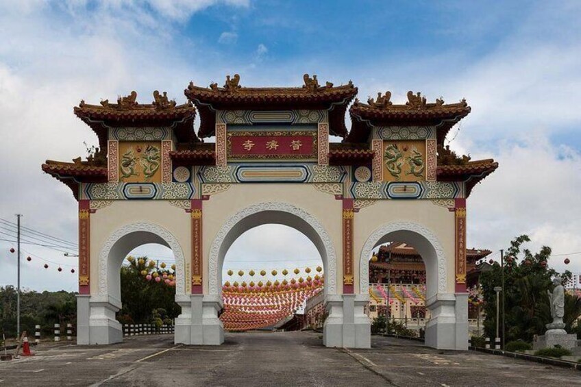 PUH JIH SYH TEMPLE, SANDAKAN 