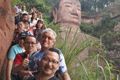 Private Day Tour to Leshan Grand Buddha from Chengdu