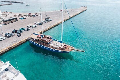 Ganztägige Bootstour – 3 Inseln nach Agistri, Moni, Aegina mit Mittagessen ...