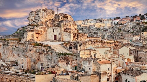 Excursion in the park of rocky churches from Matera