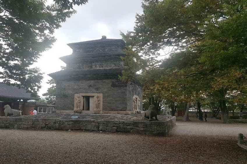 Bunhwangsa temple