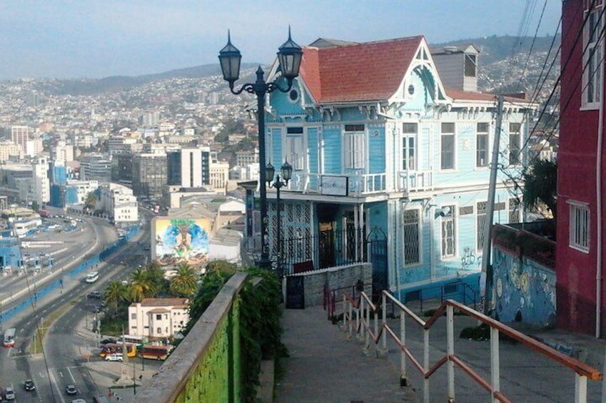 Cruise Port to Valparaiso & Casablanca: Drop-off in Santiago