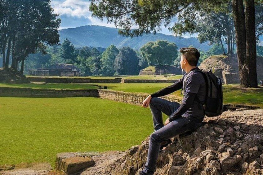 Private Hal-Day Tour in Mayan City IXIMCHE