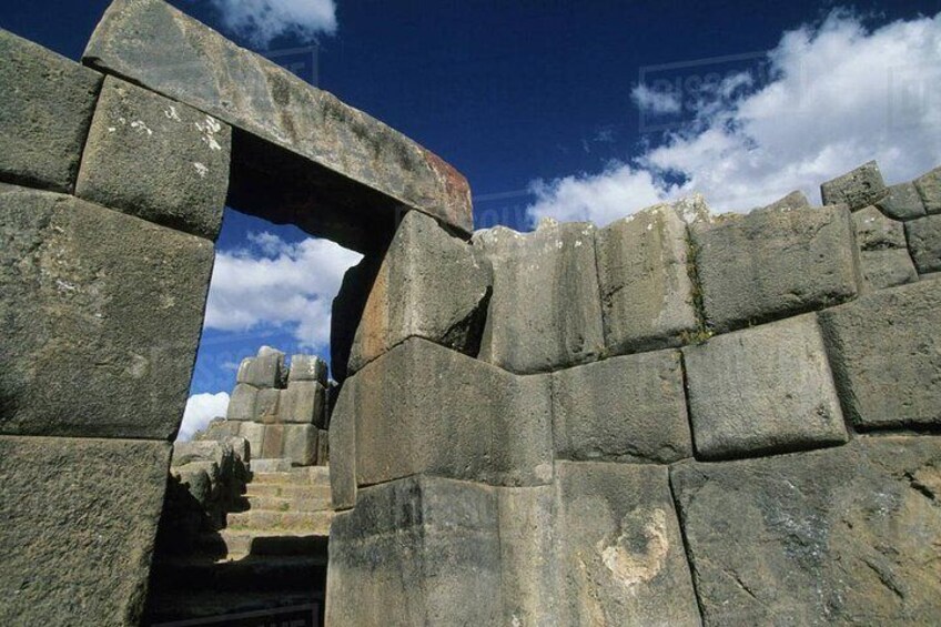 Cusco 4-Hour Private Tour Including Sacsayhuaman and Qenqo