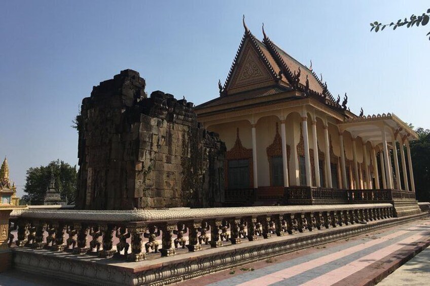 Fabulous Phnom Penh 2 Days Private Tours