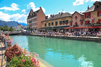 Annecy, la Venise des Alpes depuis Genève