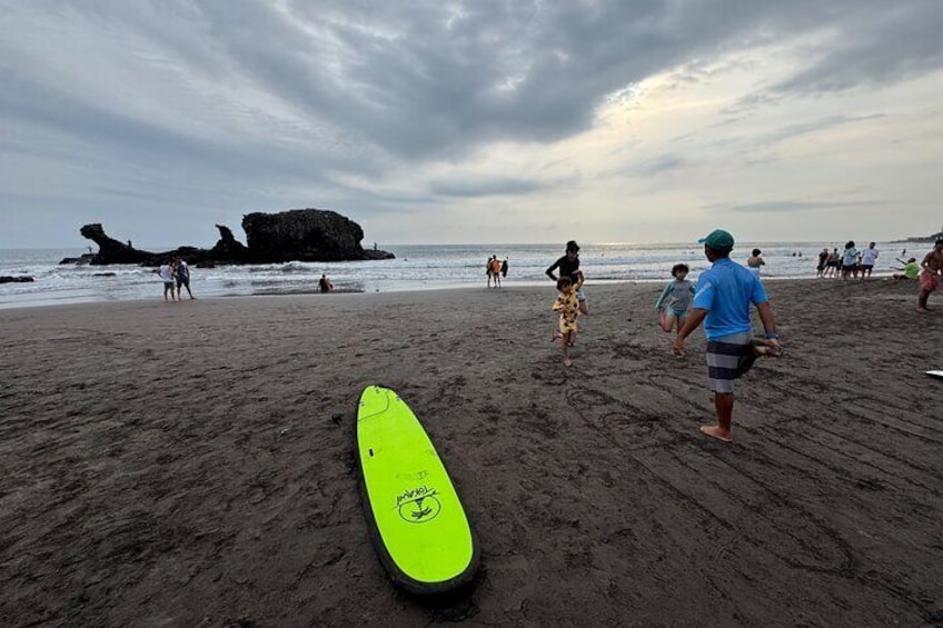 Surf City : Malecon & Boardwalk + El Tunco Beach ( Surf Lesson) 