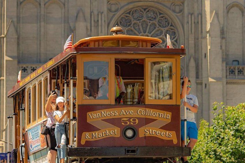 Cable Car in front of Grace Cathedral
