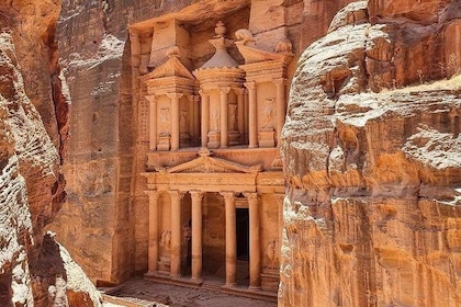 One Day Tour To Petra From Amman