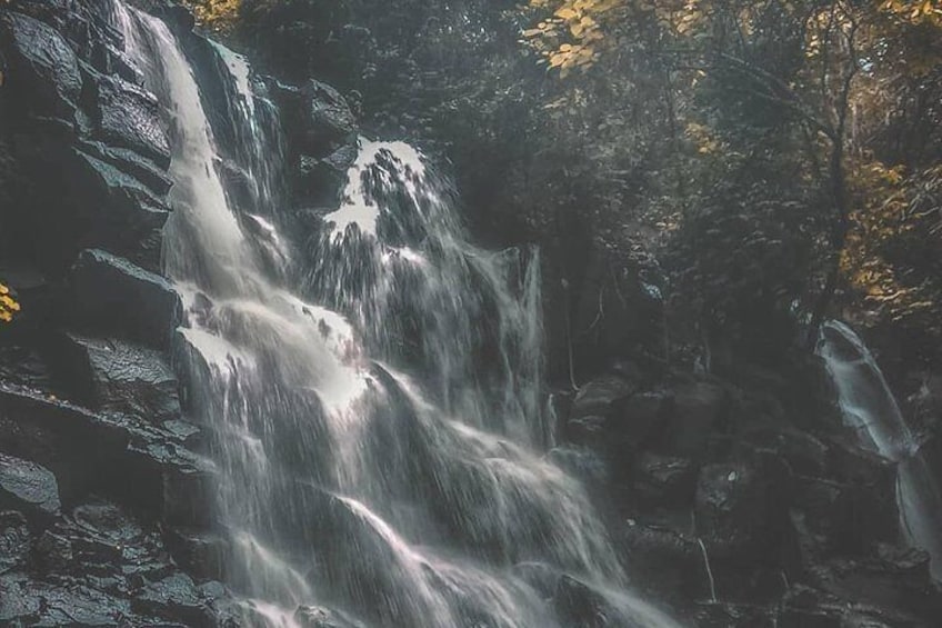 Kanto Lampo Waterfall